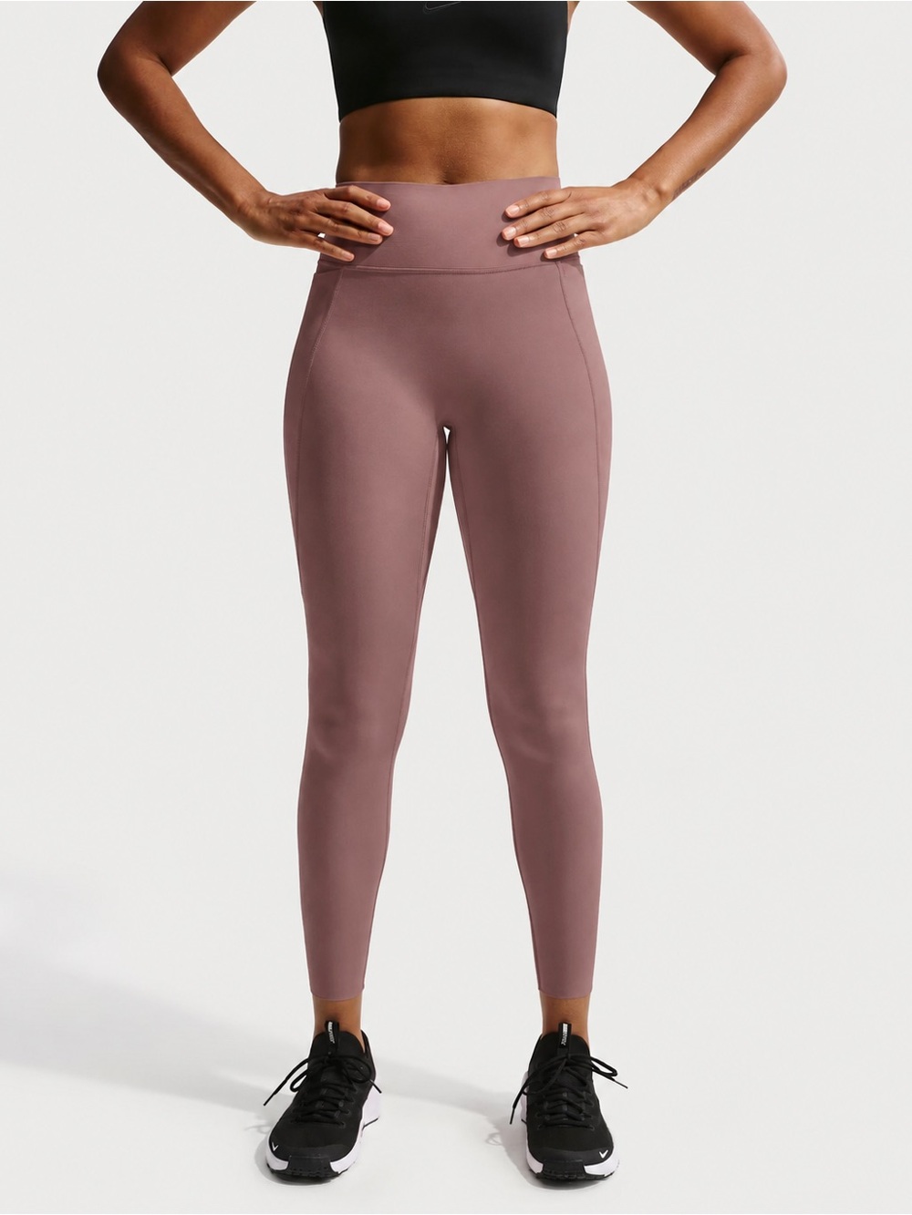 Nike High-Waist Leggings in Mauve